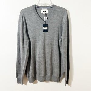 NWT Joseph Abboud Gray V-Neck Sweater Extra Fine Merino Wool Long Sleeve Cuffed